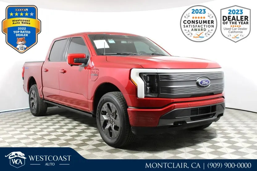 2023 Ford F-150 Lightning Lariat photo 1