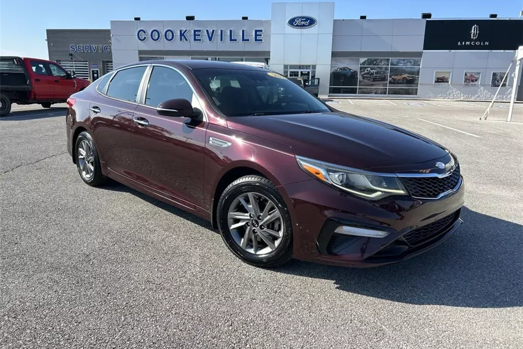 2019 Kia Optima LX photo 1