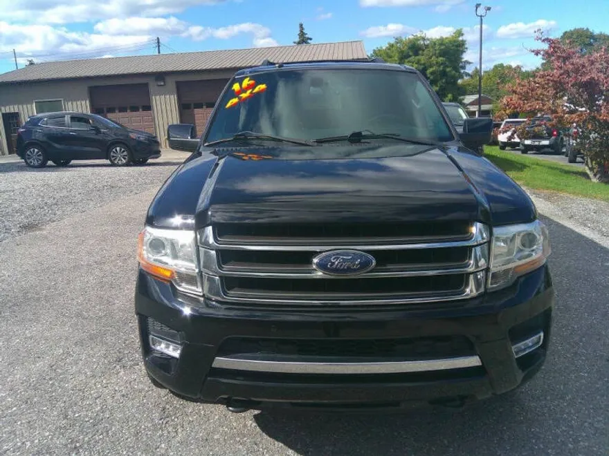 2016 Ford Expedition Limited photo 1