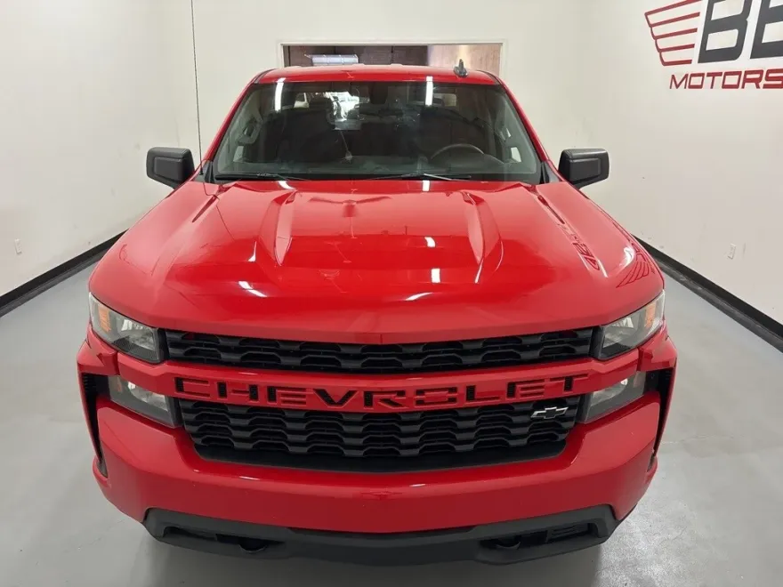 2020 Chevrolet Silverado 1500 Custom photo 1
