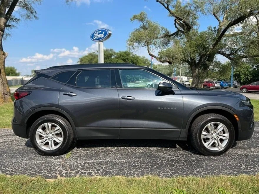 2022 Chevrolet Blazer 2LT photo 1