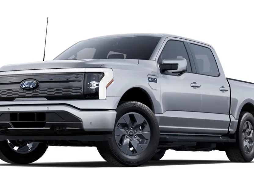 2025 Ford F-150 Lightning Lariat photo 1