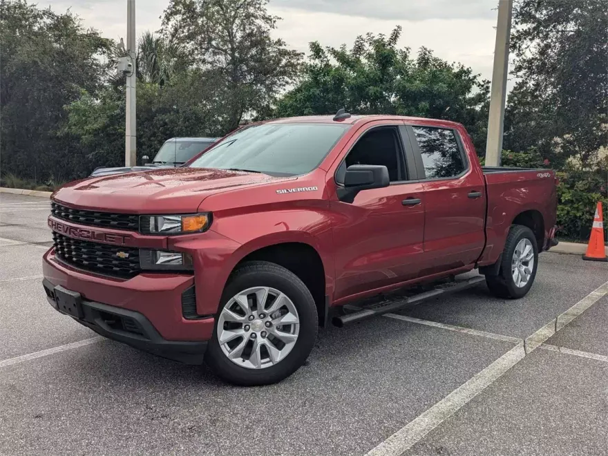 2021 Chevrolet Silverado 1500 Custom photo 1