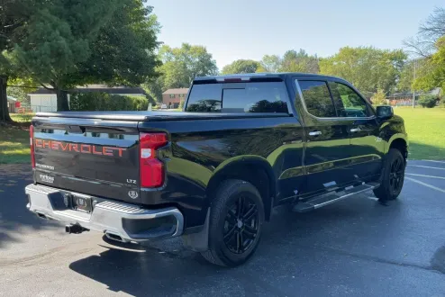 2019 Chevrolet Silverado 1500 LTZ photo 2
