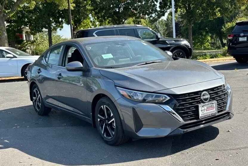 2025 Nissan Sentra SV photo 1