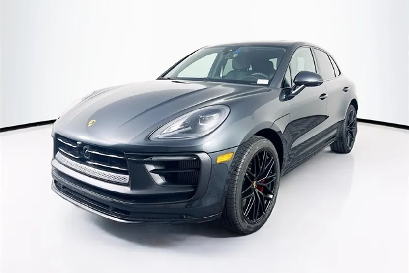 2026 Porsche Macan GTS photo 1