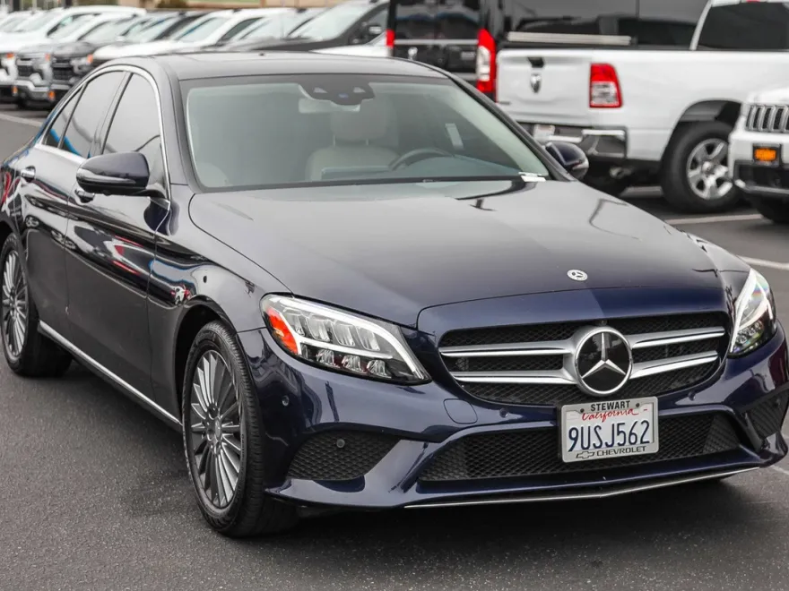 2019 Mercedes Benz C 300 photo 1