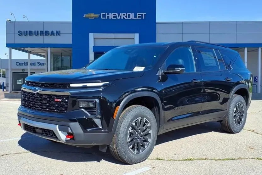 2026 Chevrolet Traverse Z71 photo 1