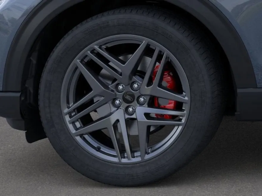 2025 Ford Explorer ST photo 1