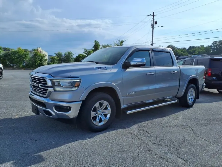 2019 Ram 1500 Laramie photo 1