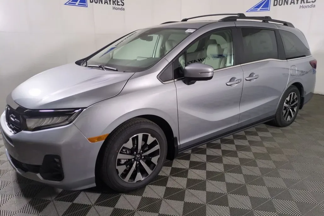 2026 Honda Odyssey EX-L photo 1