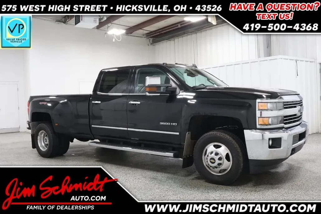 2016 Chevrolet Silverado LTZ photo 1