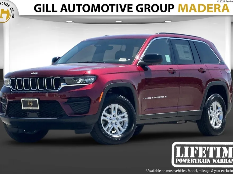 2025 Jeep Grand Cherokee Laredo photo 1