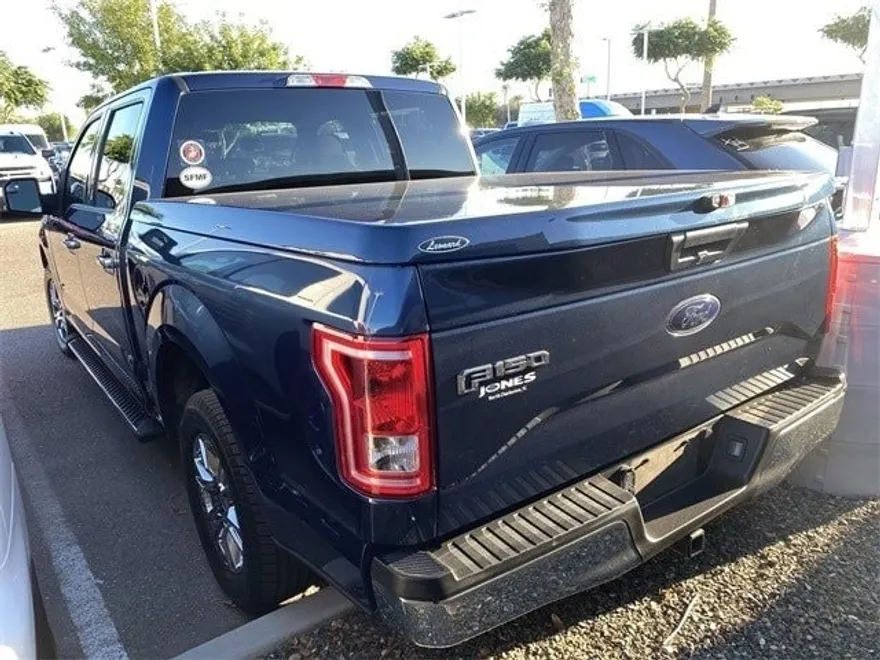 2015 Ford F-150 XLT photo 1