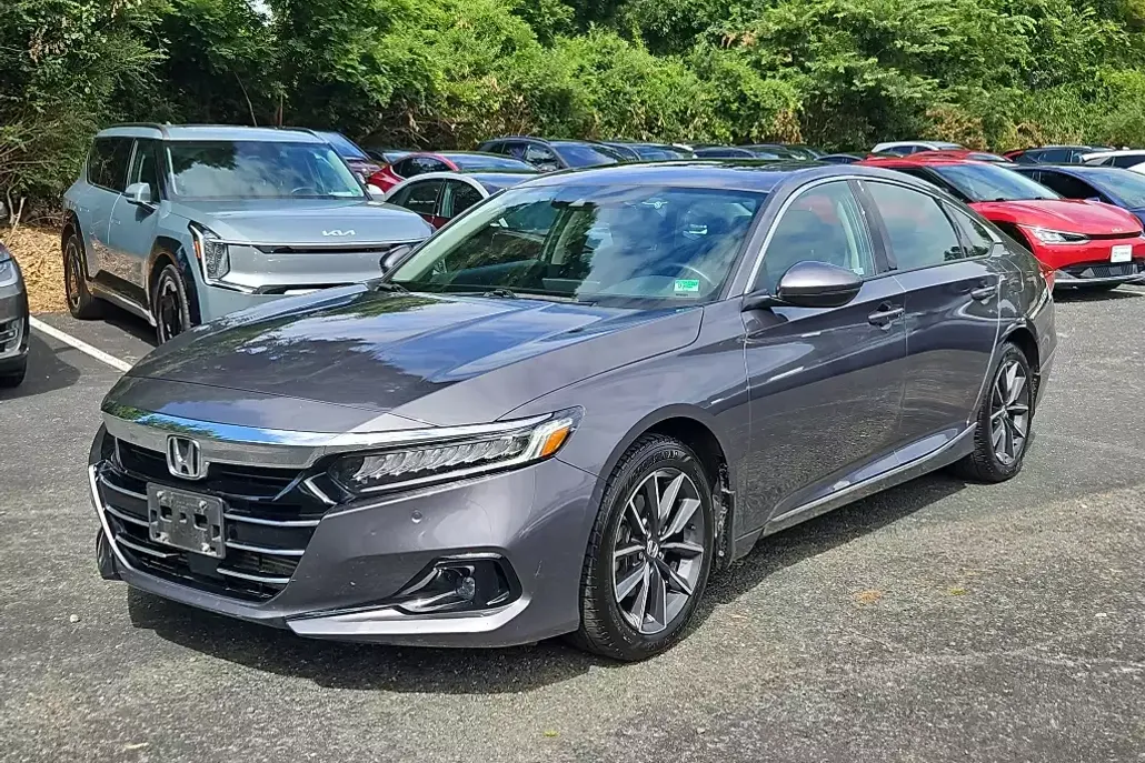 2021 Honda Accord EX-L photo 1