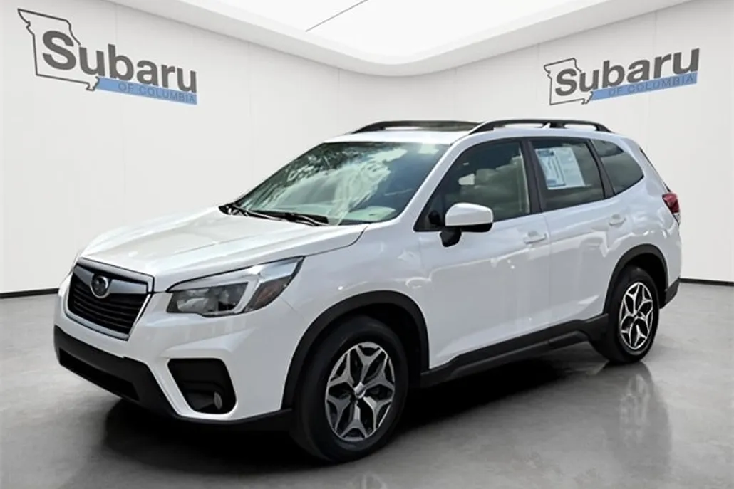 2021 Subaru Forester Premium photo 1
