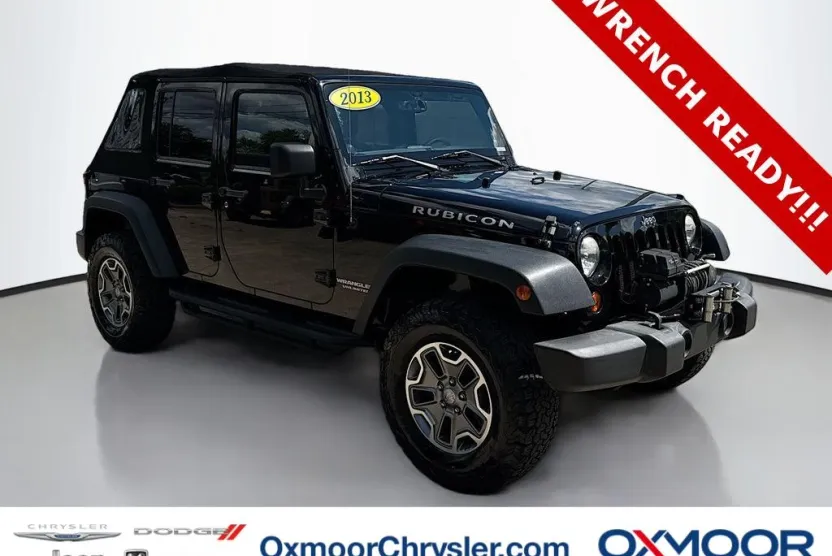 2013 Jeep Wrangler Rubicon photo 1