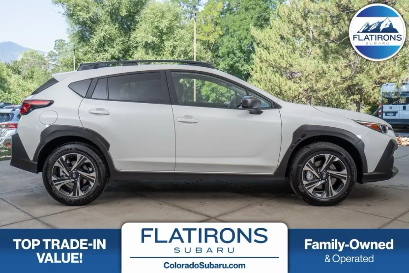 2025 Subaru Crosstrek Premium photo 1