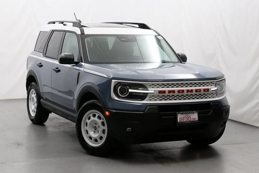 2025 Ford Bronco Sport Heritage photo 1