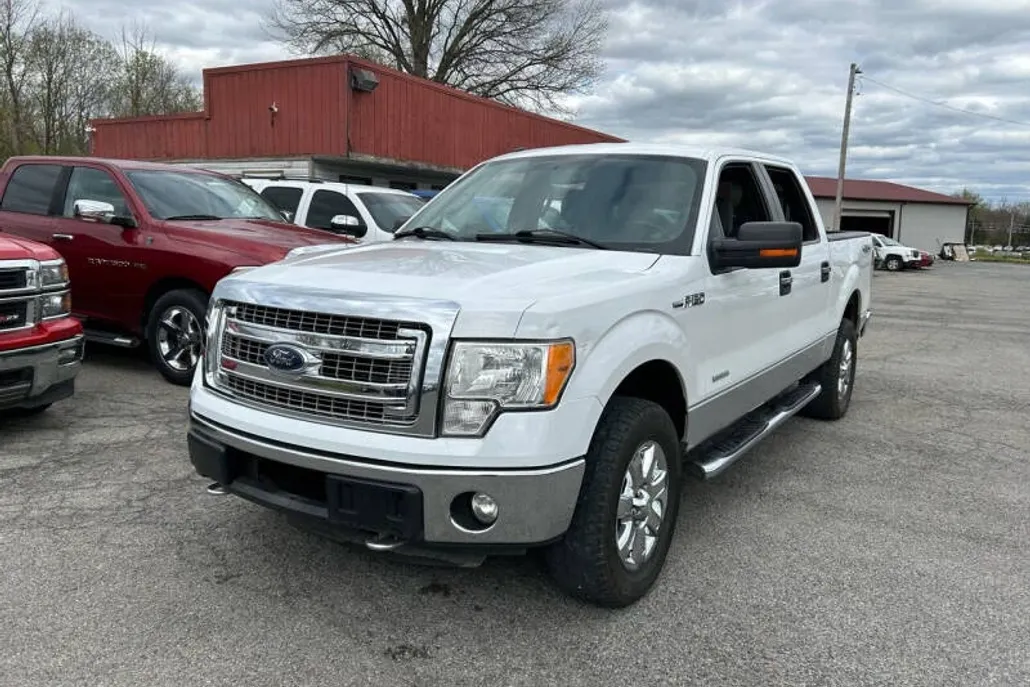 2013 Ford F-150 XLT photo 1
