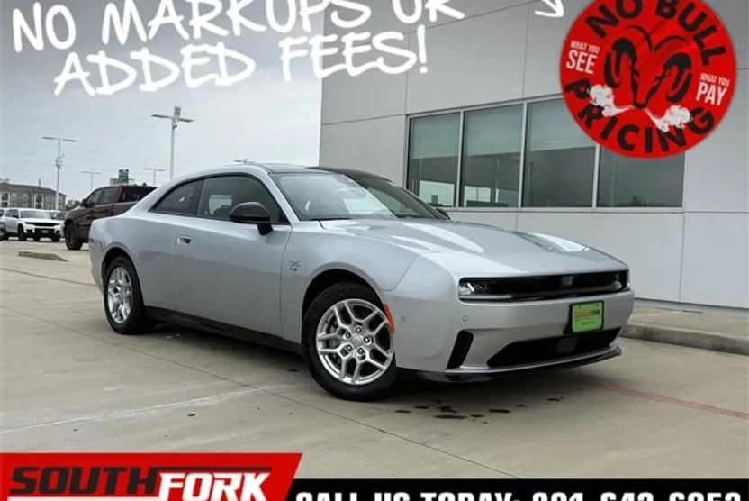 2025 Dodge Charger Daytona R/T AWD photo 1
