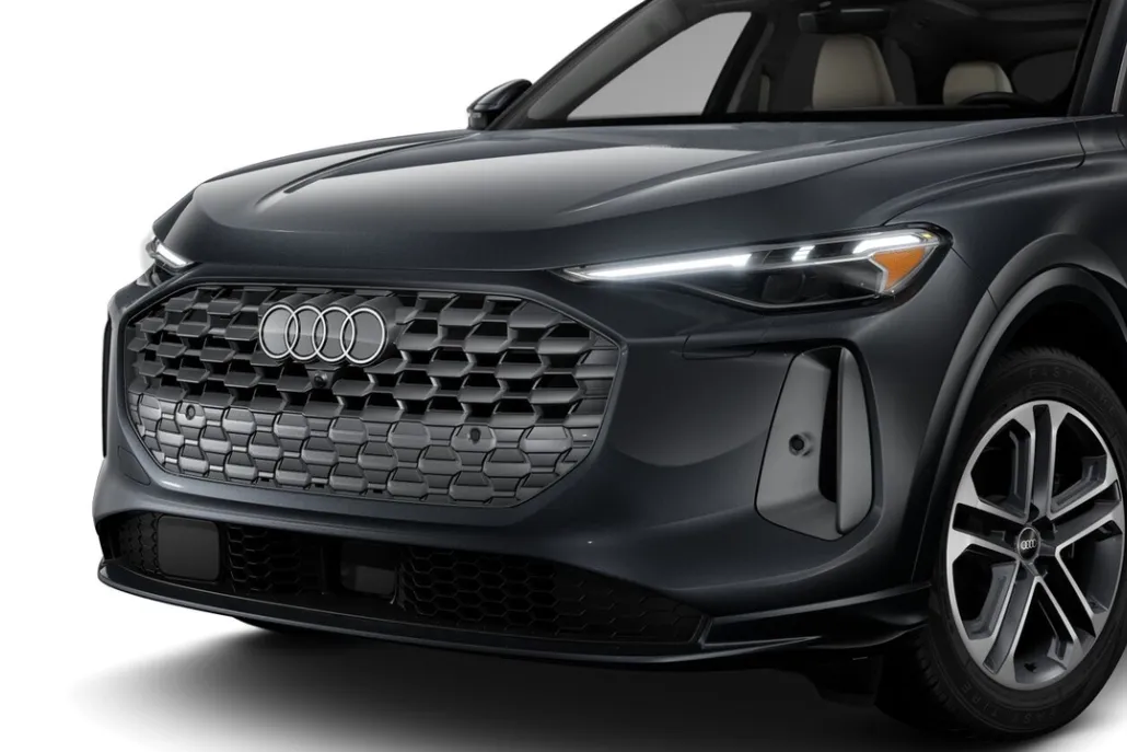 2025 Audi Q5 Premium Prestige photo 1