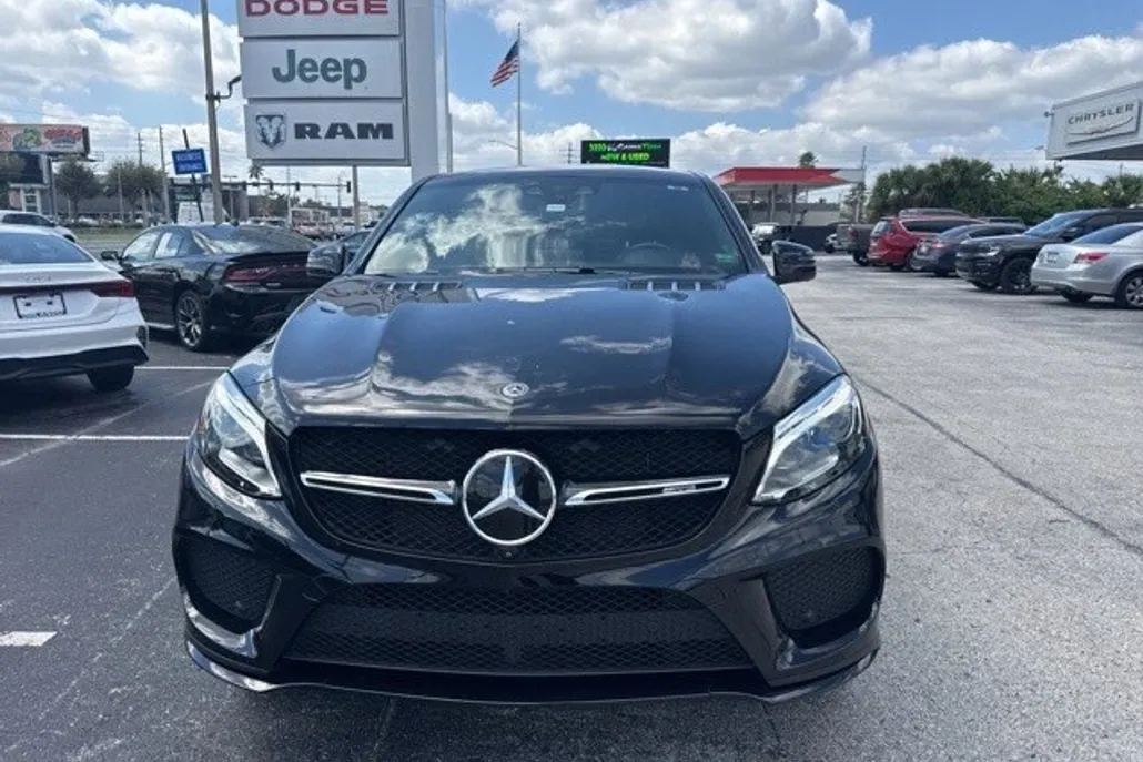 2019 Mercedes Benz GLE AMG 43 photo 1