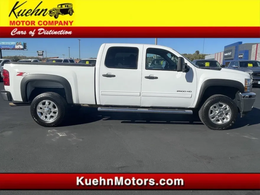 2013 Chevrolet Silverado 2500HD LT photo 1
