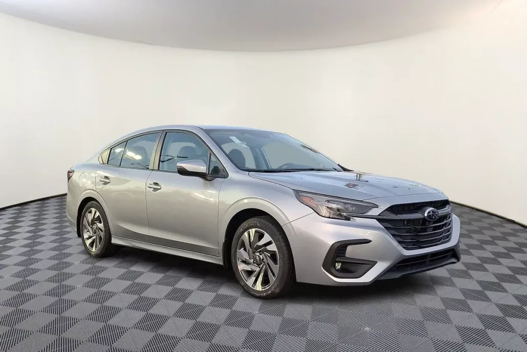 2025 Subaru Legacy Limited photo 1