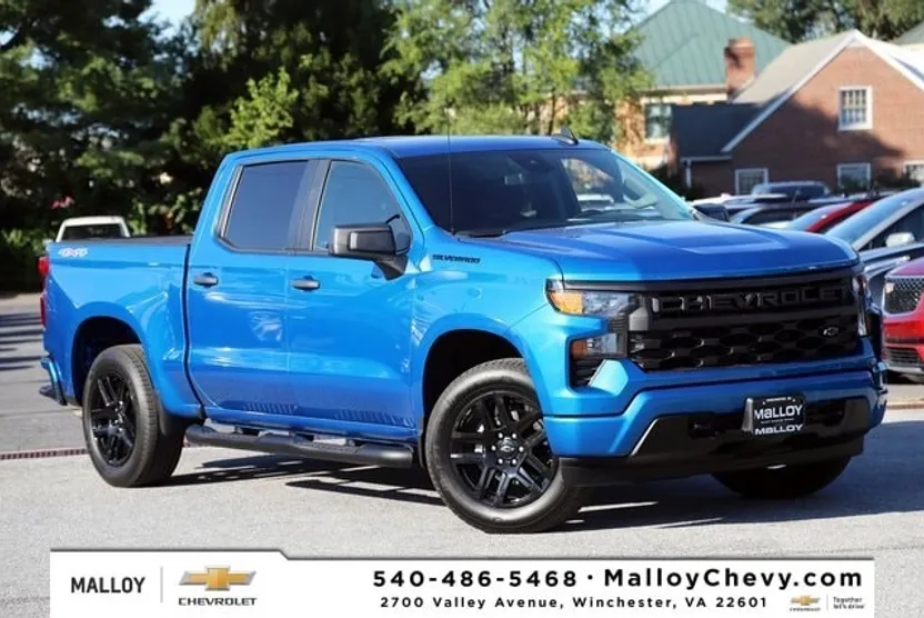 2024 Chevrolet Silverado 1500 Custom photo 1