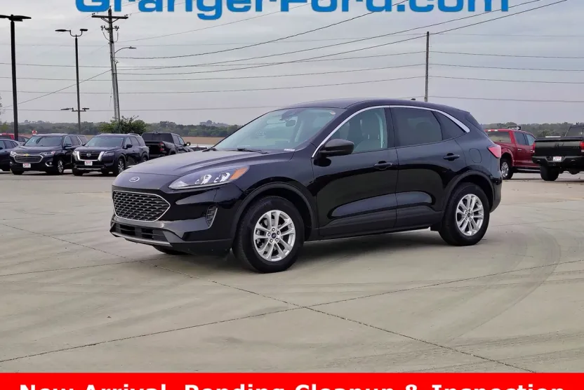 2022 Ford Escape SE photo 1