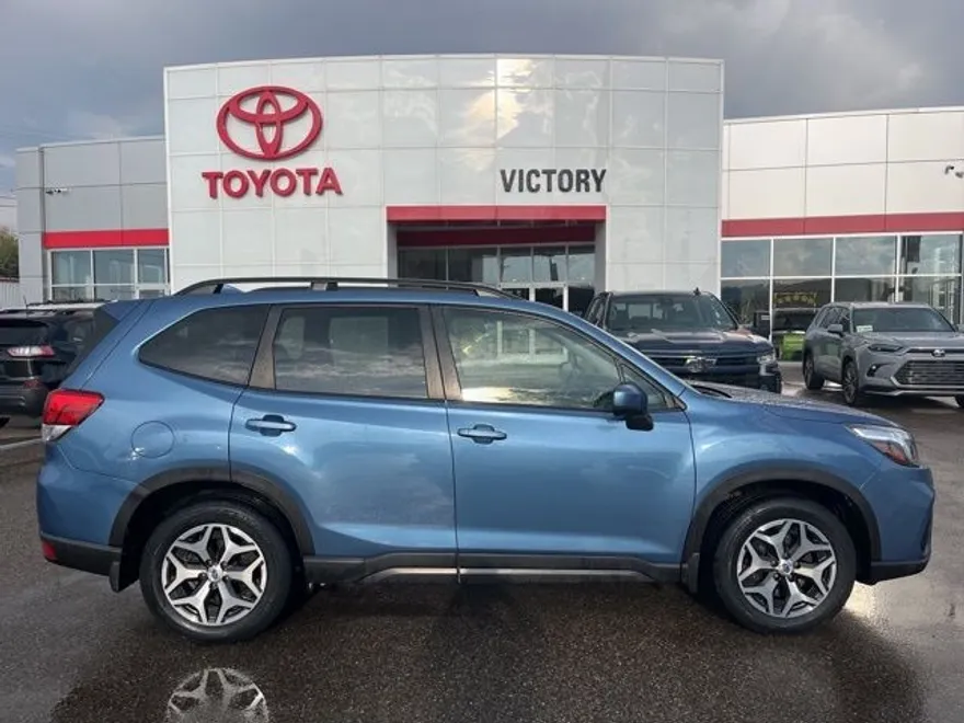 2019 Subaru Forester Premium photo 1