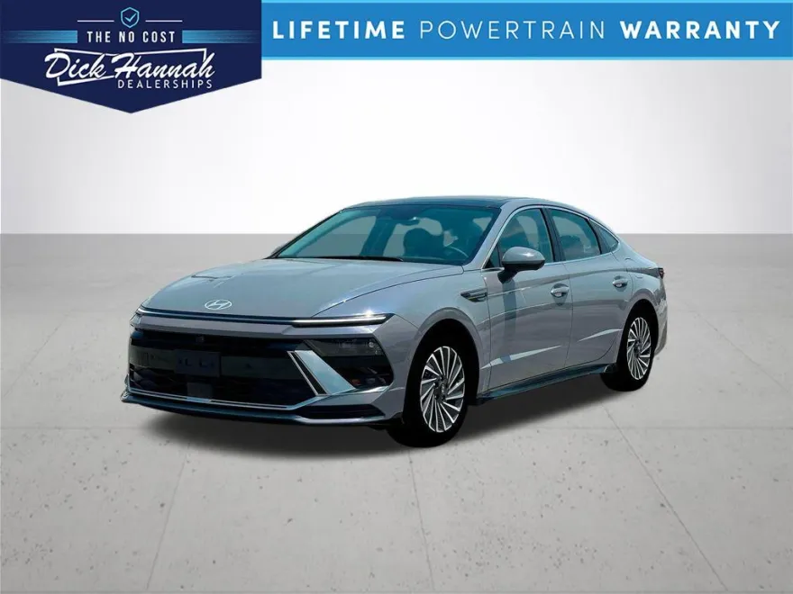 2025 Hyundai Sonata Hybrid Limited photo 1