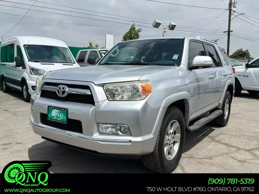 2011 Toyota 4Runner SR5 photo 1