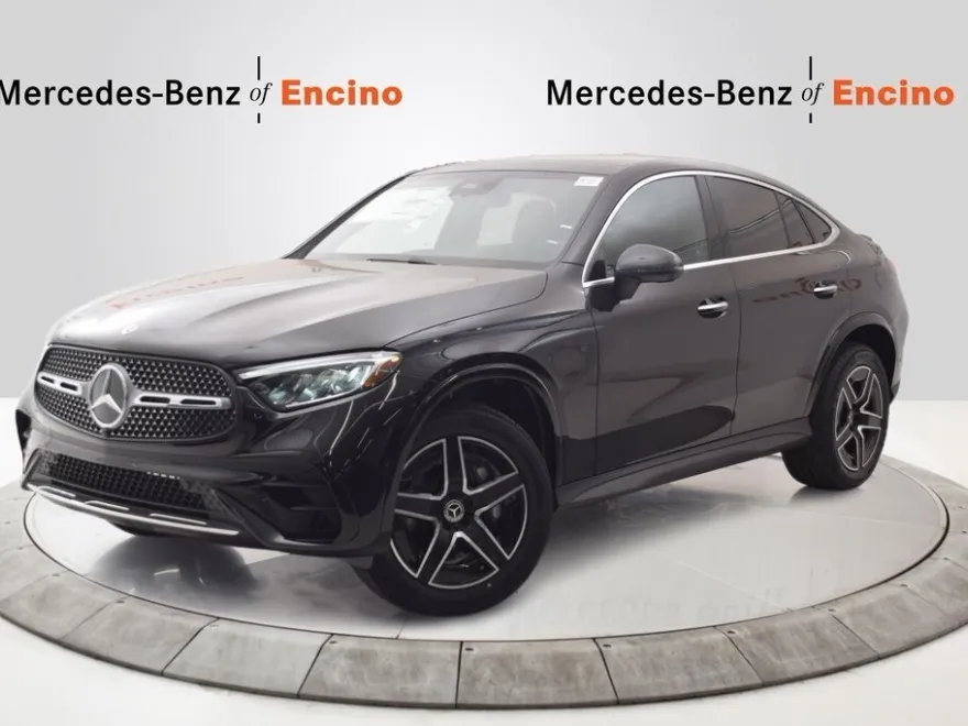 2025 Mercedes Benz GLC 300 4MATIC photo 1