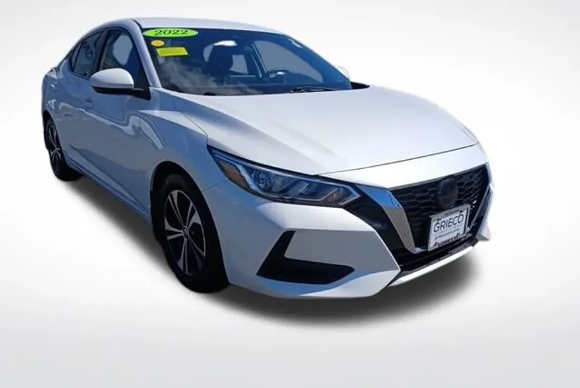 2022 Nissan Sentra SV photo 1