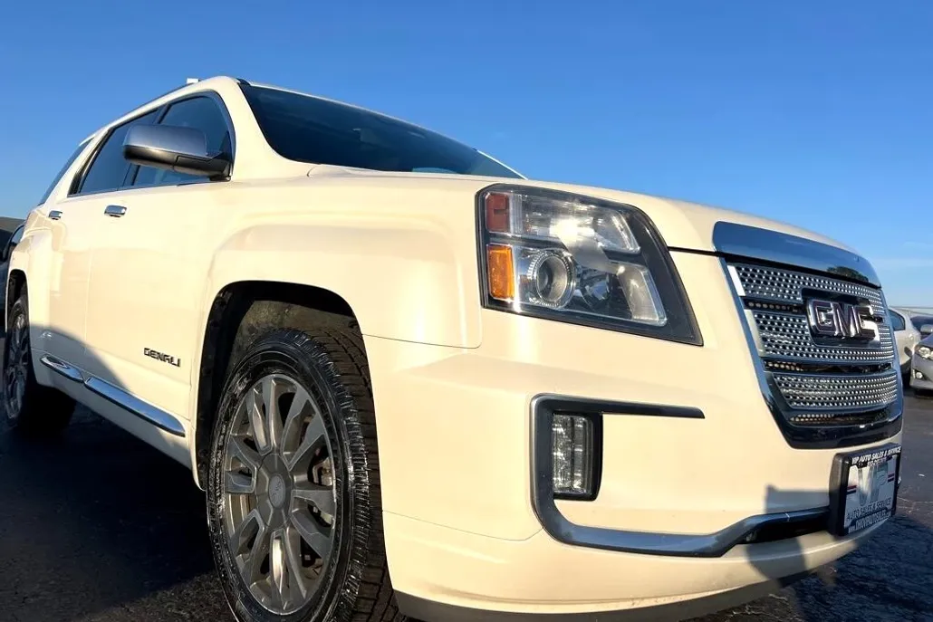 2017 Gmc Terrain Denali photo 1