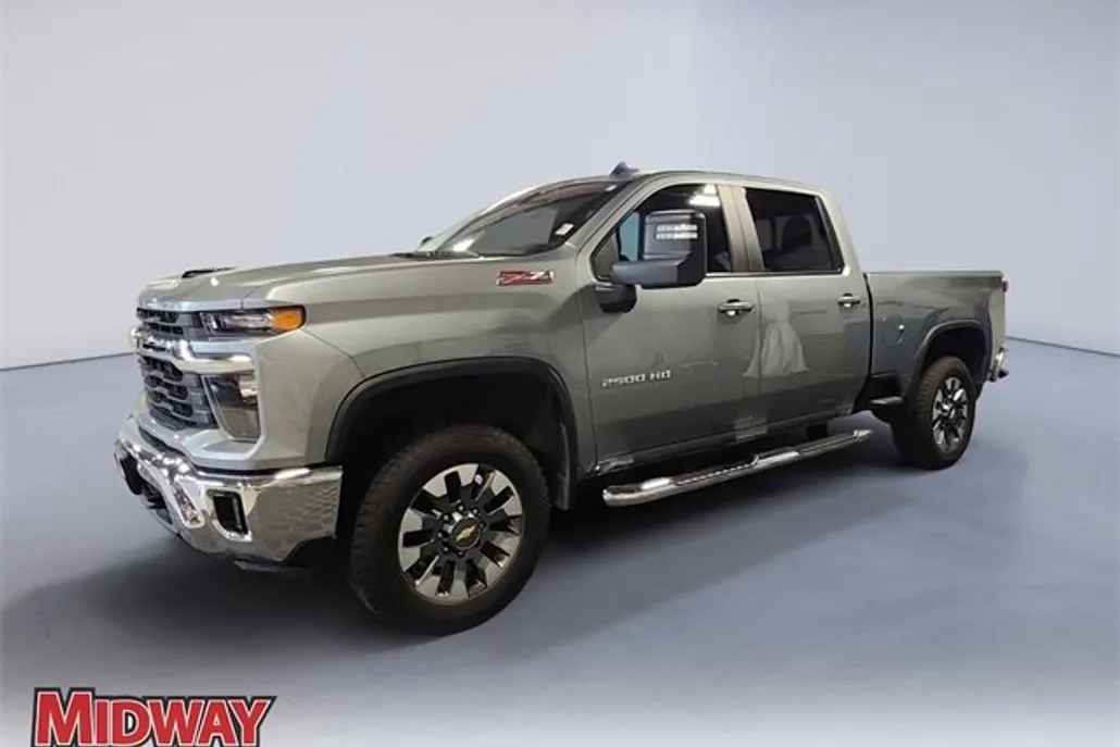 2025 Chevrolet Silverado 2500HD LT photo 1