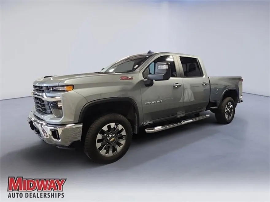 2025 Chevrolet Silverado 2500HD LT photo 1