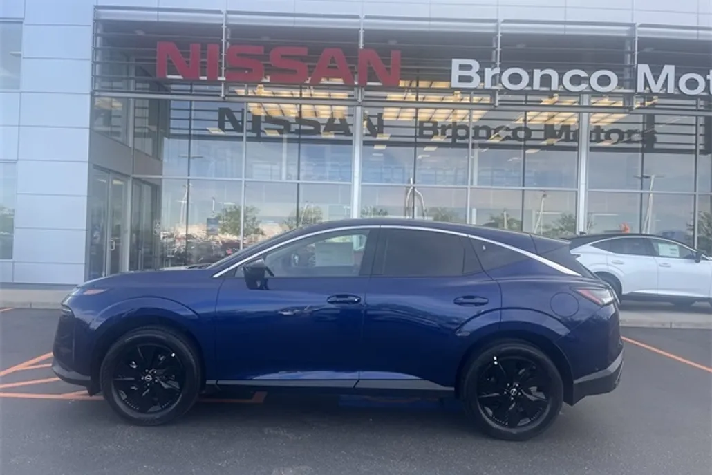 2025 Nissan Murano SV photo 1