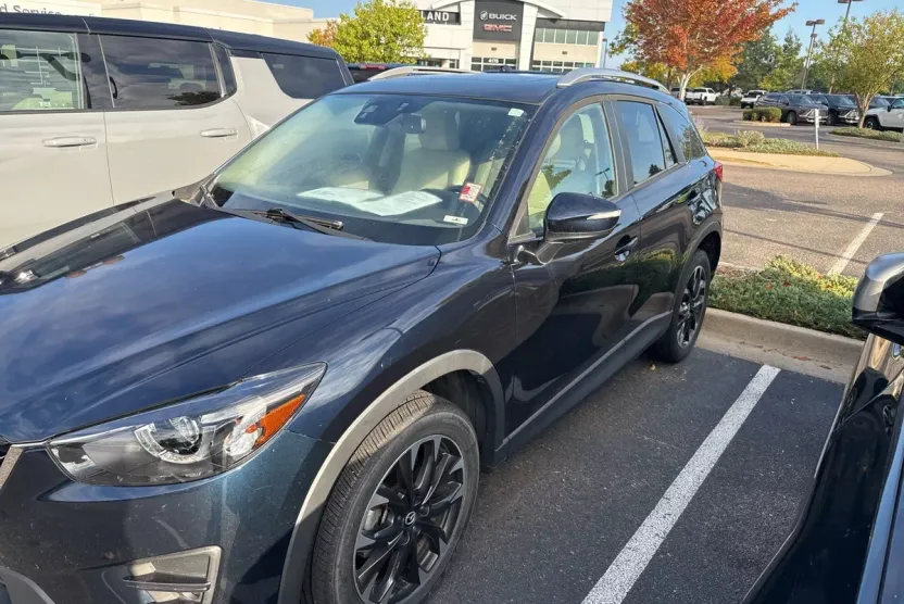 2016 Mazda CX-5 Grand Touring photo 1