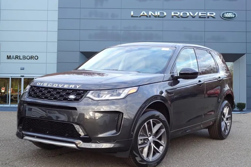 2025 Land Rover Discovery Sport S photo 1