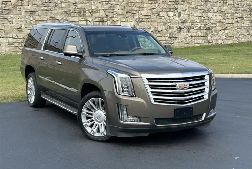2015 Cadillac Escalade ESV Platinum photo 1