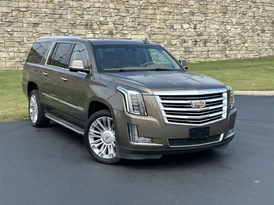2015 Cadillac Escalade ESV Platinum photo 1