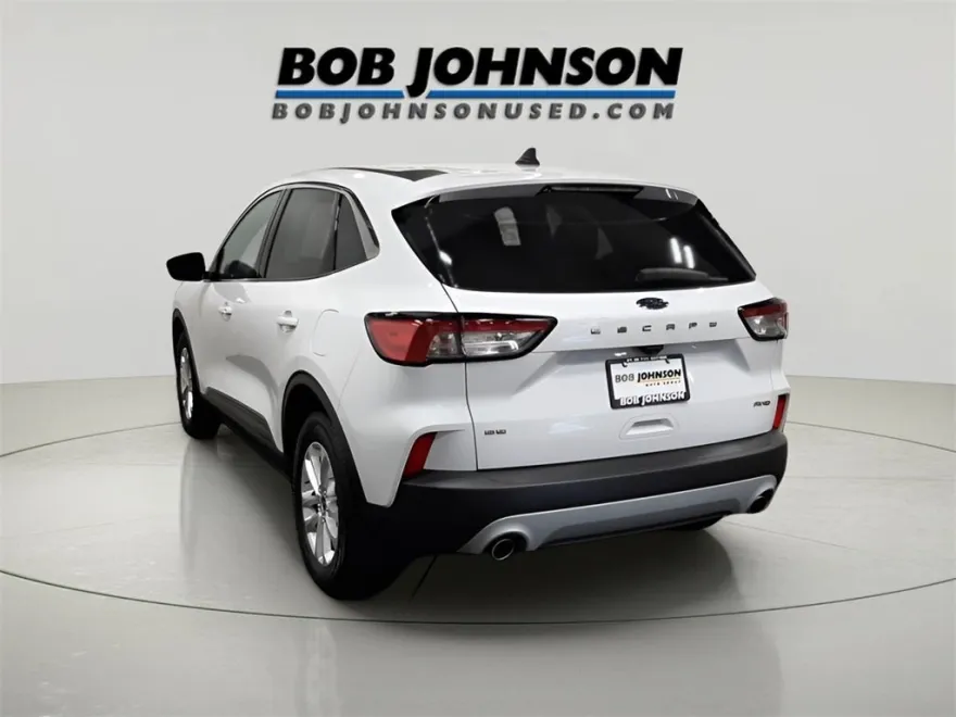 2021 Ford Escape SE photo 1