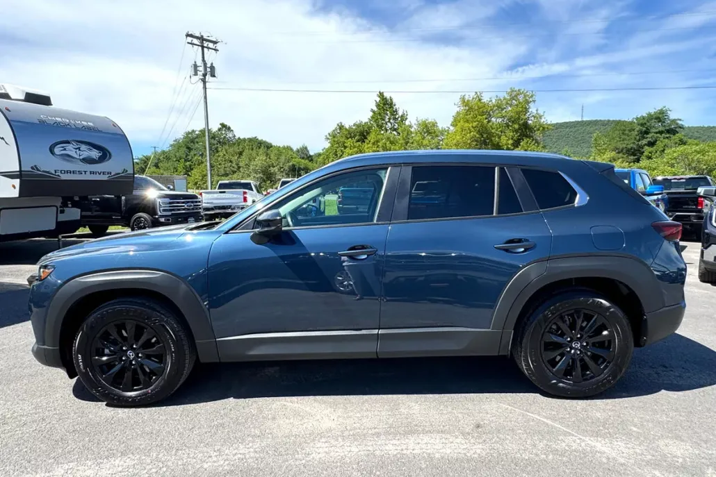 2025 Mazda CX-50 S Preferred photo 1