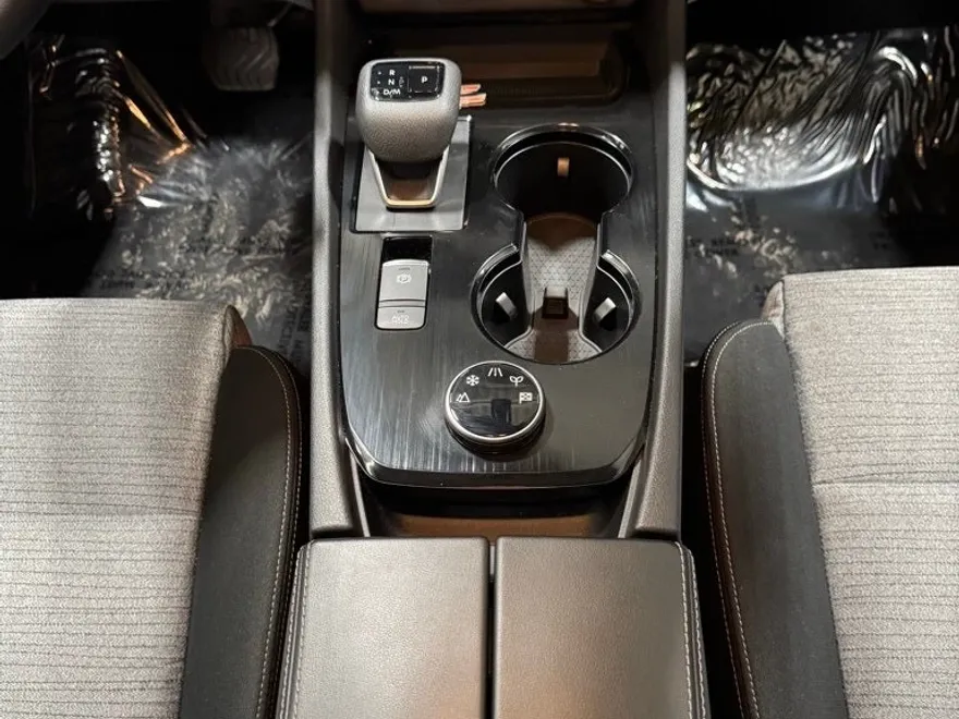 2023 Nissan Rogue SV AWD photo 24