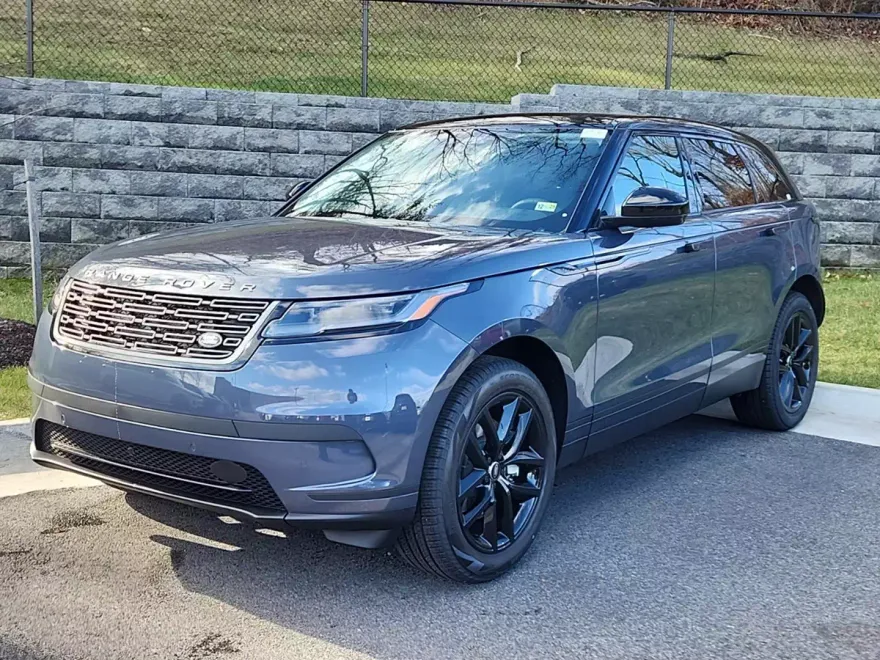 2025 Land Rover Range Rover Velar P250 S photo 1
