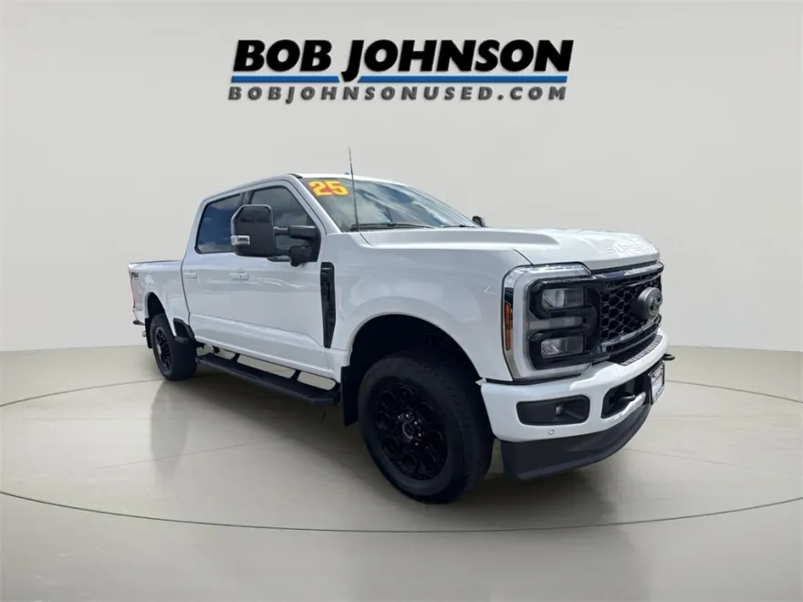 2025 Ford F-350 photo 1