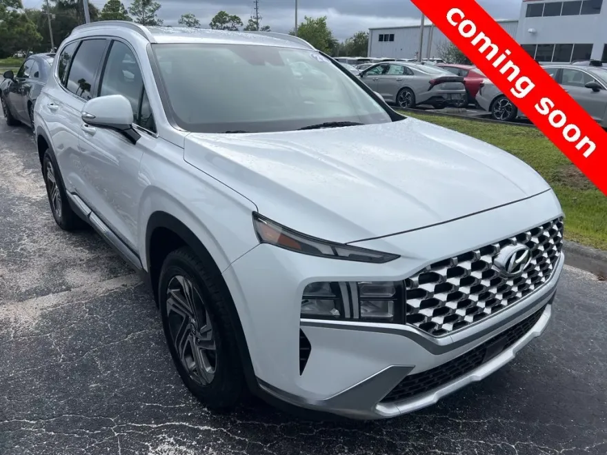 2022 Hyundai Santa Fe SEL photo 1